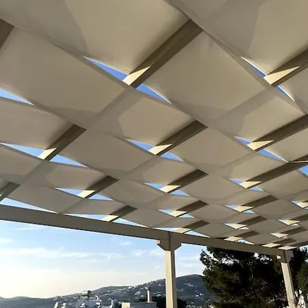 Minimal Blue With Sunset View In Ferienhaus *