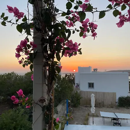 Feriehus Minimal Blue With Sunset View In