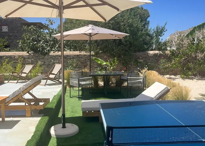 Minimal Blue With Sunset View In Páros