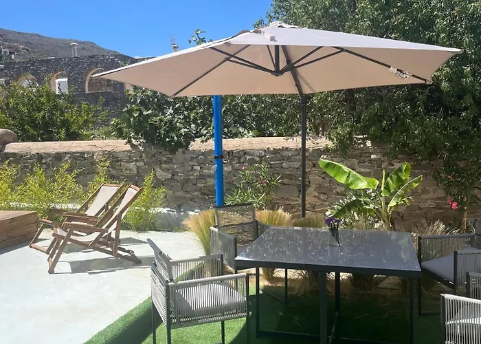 Minimal Blue With Sunset View In Feriehus *