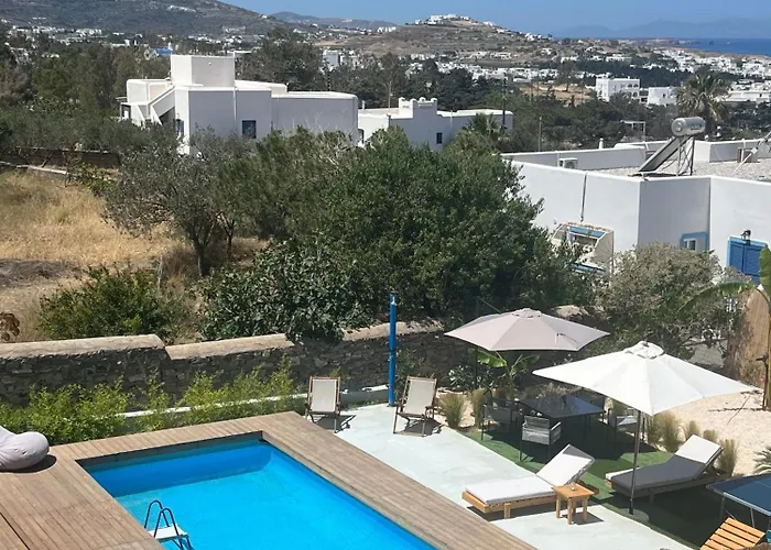 Minimal Blue With Sunset View In Páros