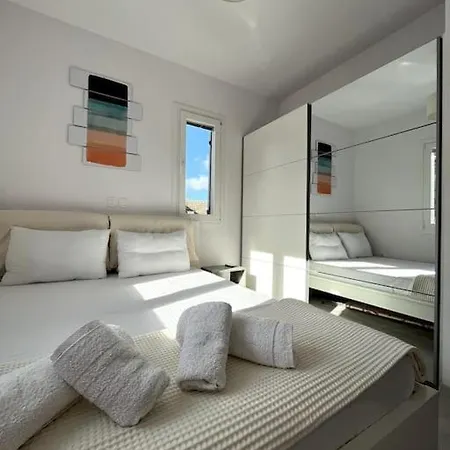 Minimal Blue With Sunset View In * Parikia (Paros)