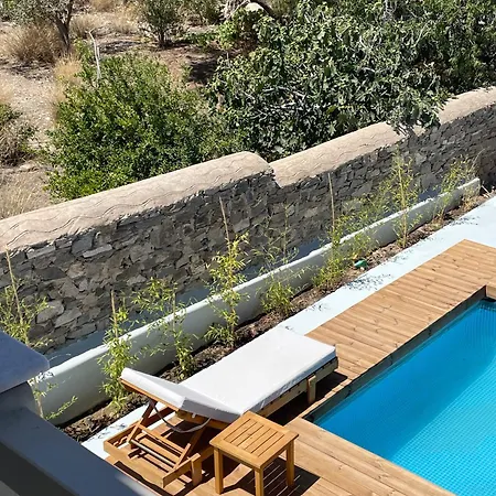 Minimal Blue With Sunset View In Tatil Evi